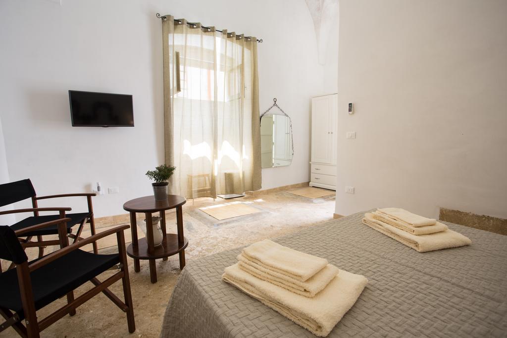 Bed and Breakfast Giardino Nascosto Тавьяно Номер фото