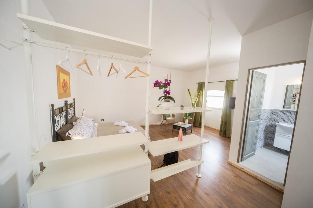 Bed and Breakfast Giardino Nascosto Тавьяно Номер фото